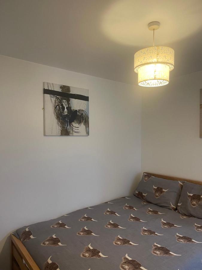 2 Bed Flat Right In Centre Of Portrush Town Apartment Exterior photo